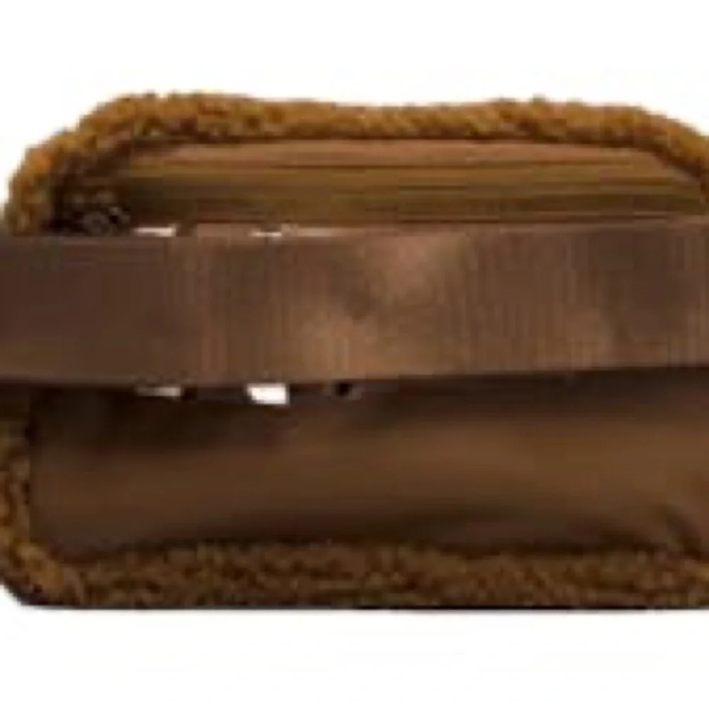 Lululemon Brown Sherpa Pouch - Picture 3 of 8